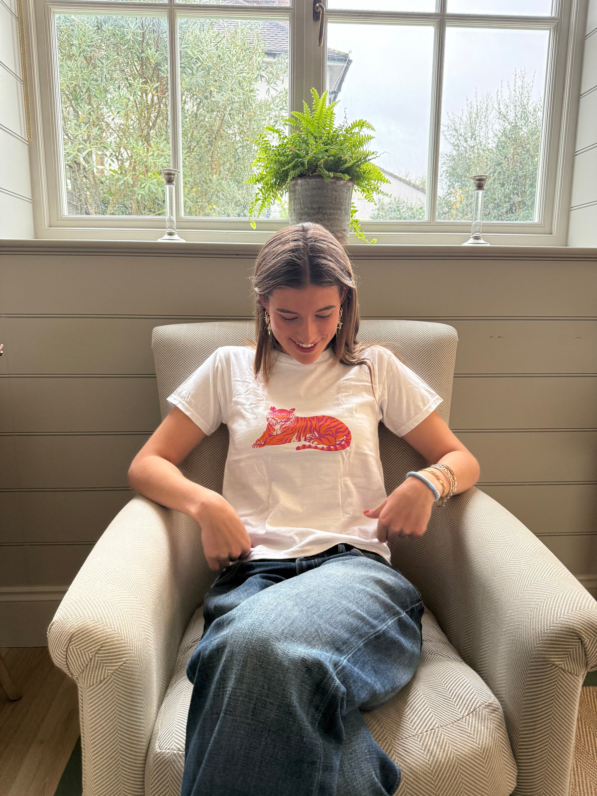 Tiger tee