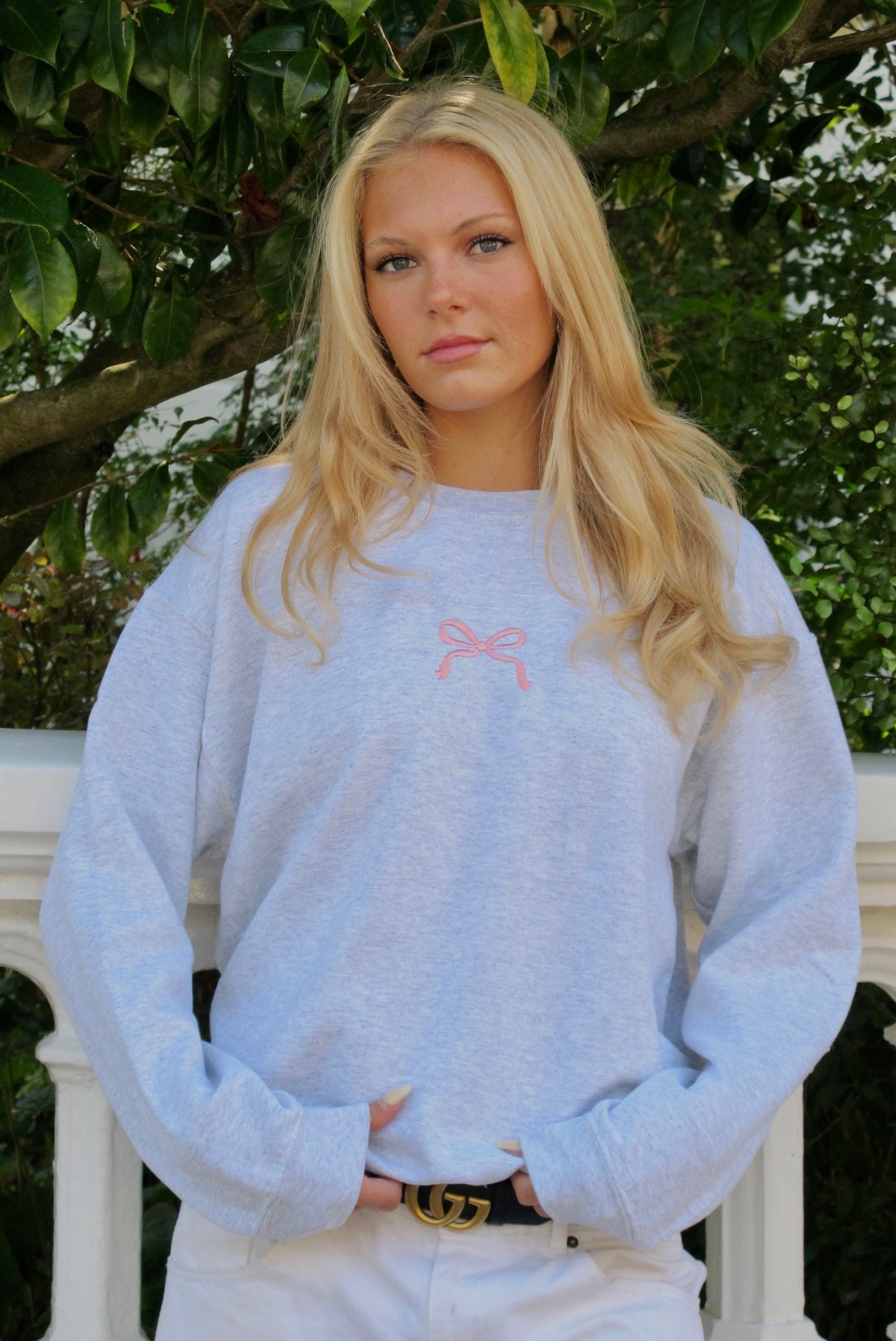Embroidered Bow Sweatshirt